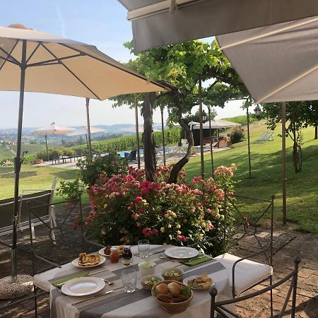 Agriturismo La Casa In Collina Canelli Buitenkant foto