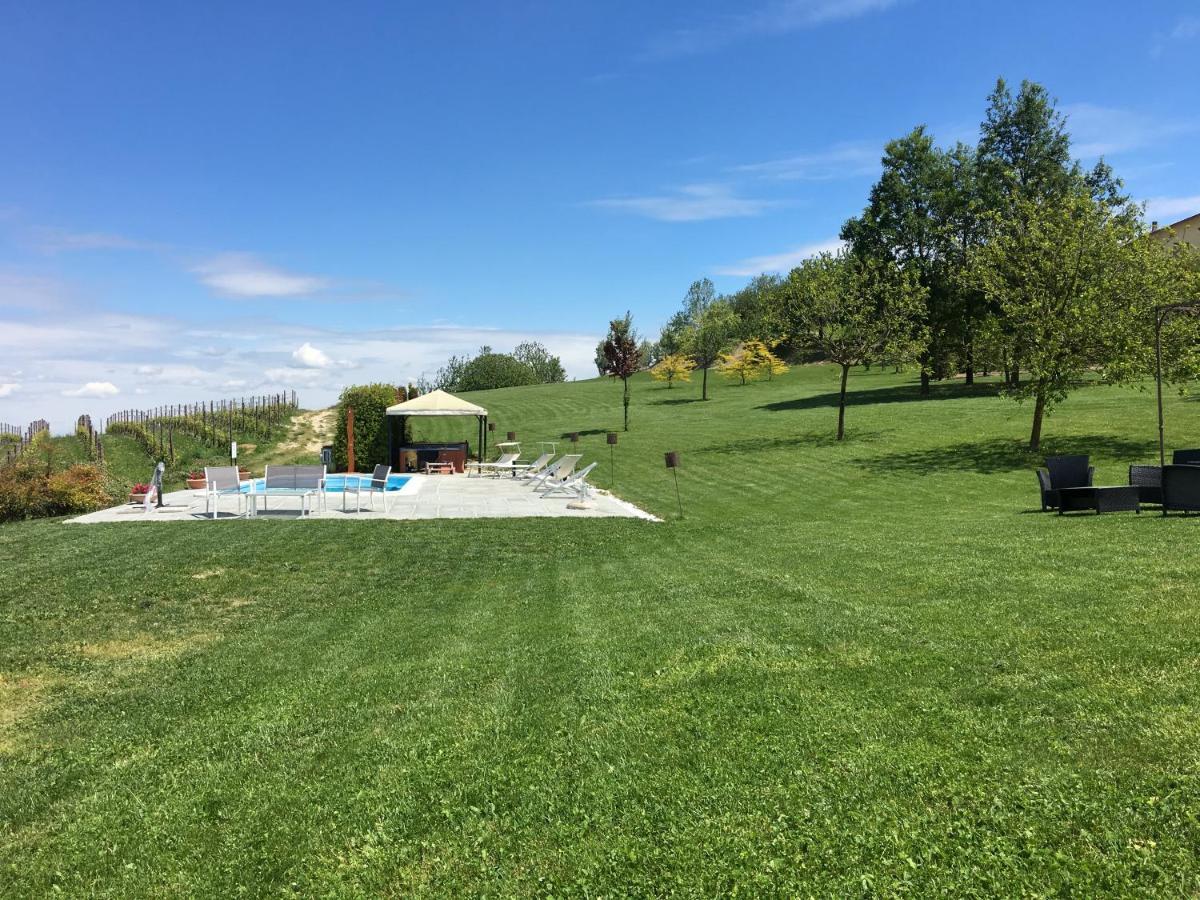 Agriturismo La Casa In Collina Canelli Buitenkant foto