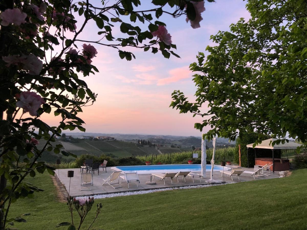 Agriturismo La Casa In Collina Canelli Buitenkant foto