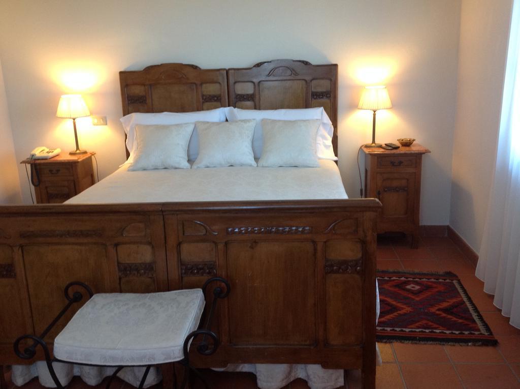 Agriturismo La Casa In Collina Canelli Kamer foto