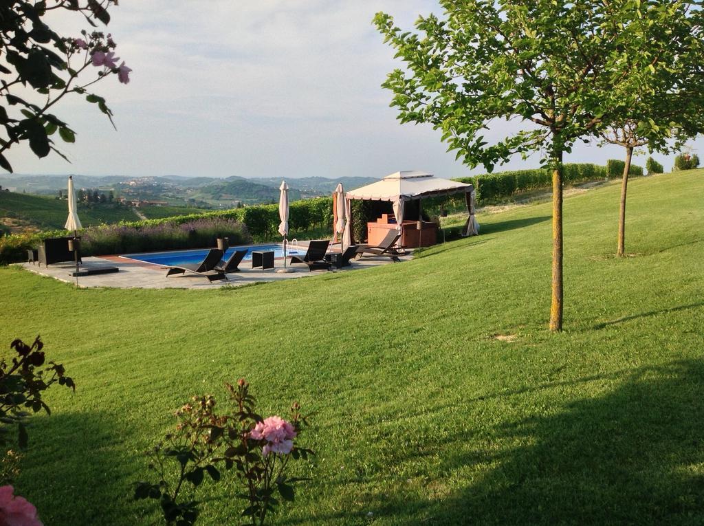 Agriturismo La Casa In Collina Canelli Buitenkant foto