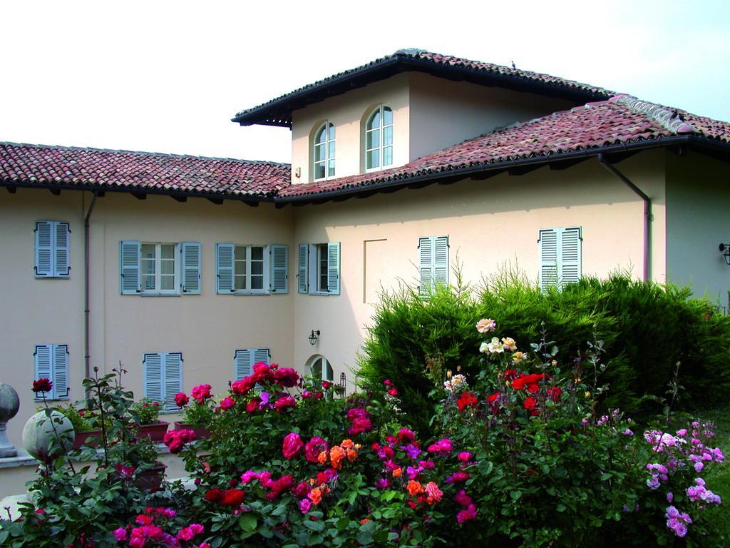 Agriturismo La Casa In Collina Canelli Buitenkant foto
